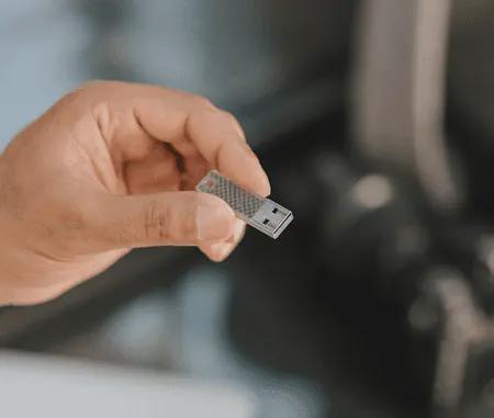 Emc易倍体育：U盘删除的文件怎么找回？数据恢复5个方法(图2)