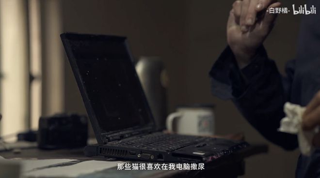 加拿大博士小伙爱上中国女神甘居南昌9㎡陋室(图8)