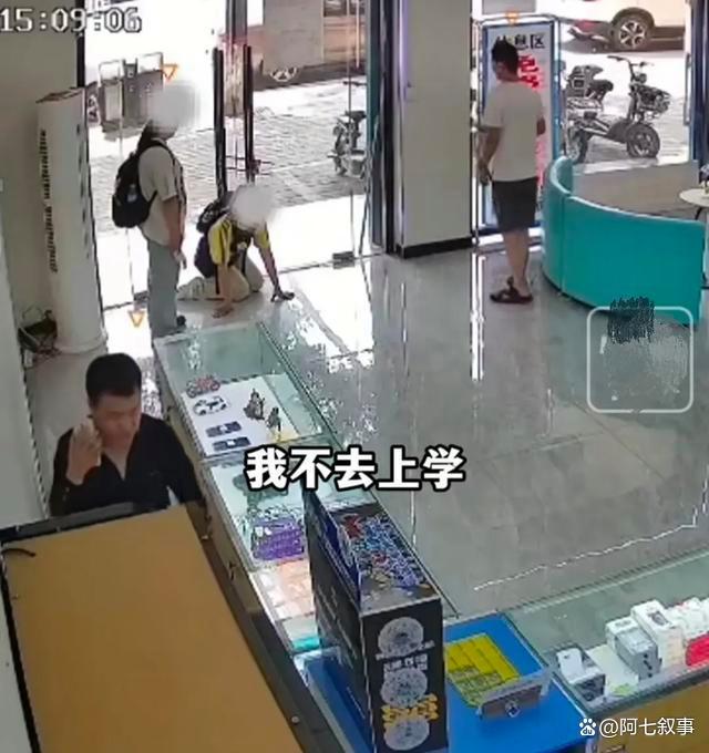 Emc易倍体育：两名女孩到回收店卖电脑老板料定她们离家出走善意之举挽救未来(图2)