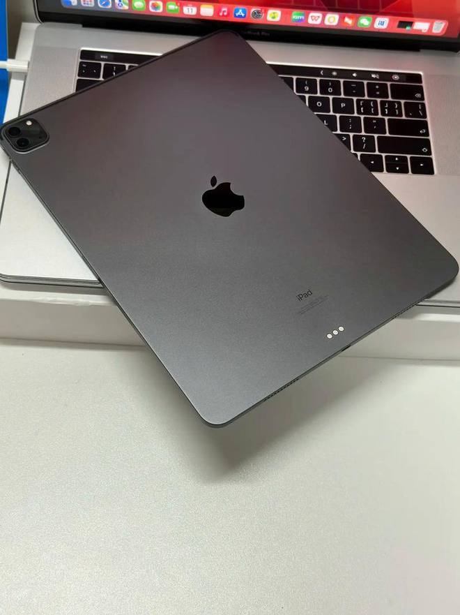 笔记本回收新风尚：换换回收平台的独特魅力(图1)