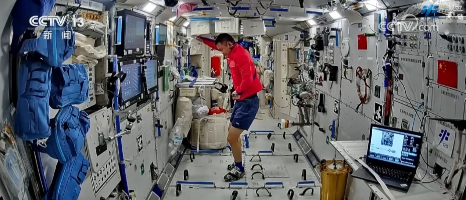 添置新防护→医疗救护→科学实(试)验……神二十乘组工作周记亮点多(图8)