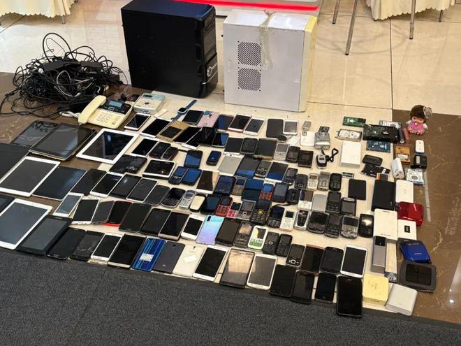 黑龙江省携手中国再生资源集团开展废旧3C电子产品回收进机关活动(图5)