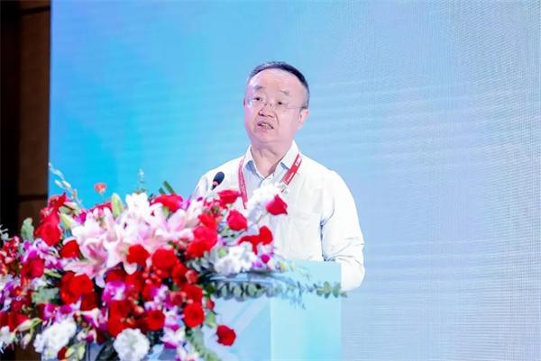 数字群豪齐聚南昌中国计算机用户协会数据中心分会第31届年会成功召开(图3)