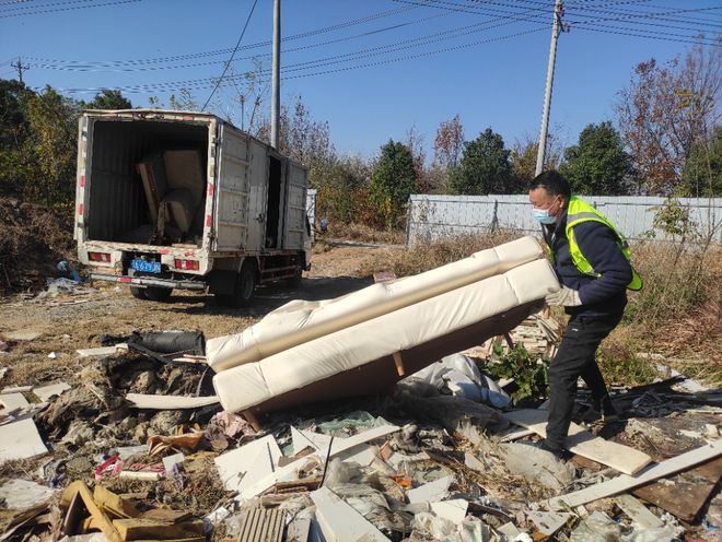 “旧物”寻得“新去处”新洲区开展大件垃圾回收专项行动(图2)