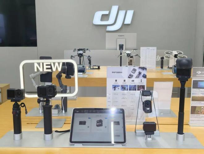 Emc易倍体育:手机电脑集体涨价最高上浮5000元!台州老板:4月还要涨(图4)